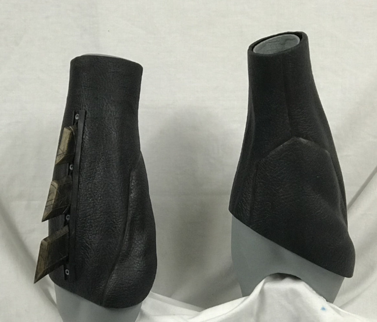 DOJ GAUNTLETS WITH FINS ONLY