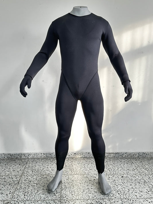 Begins under suit