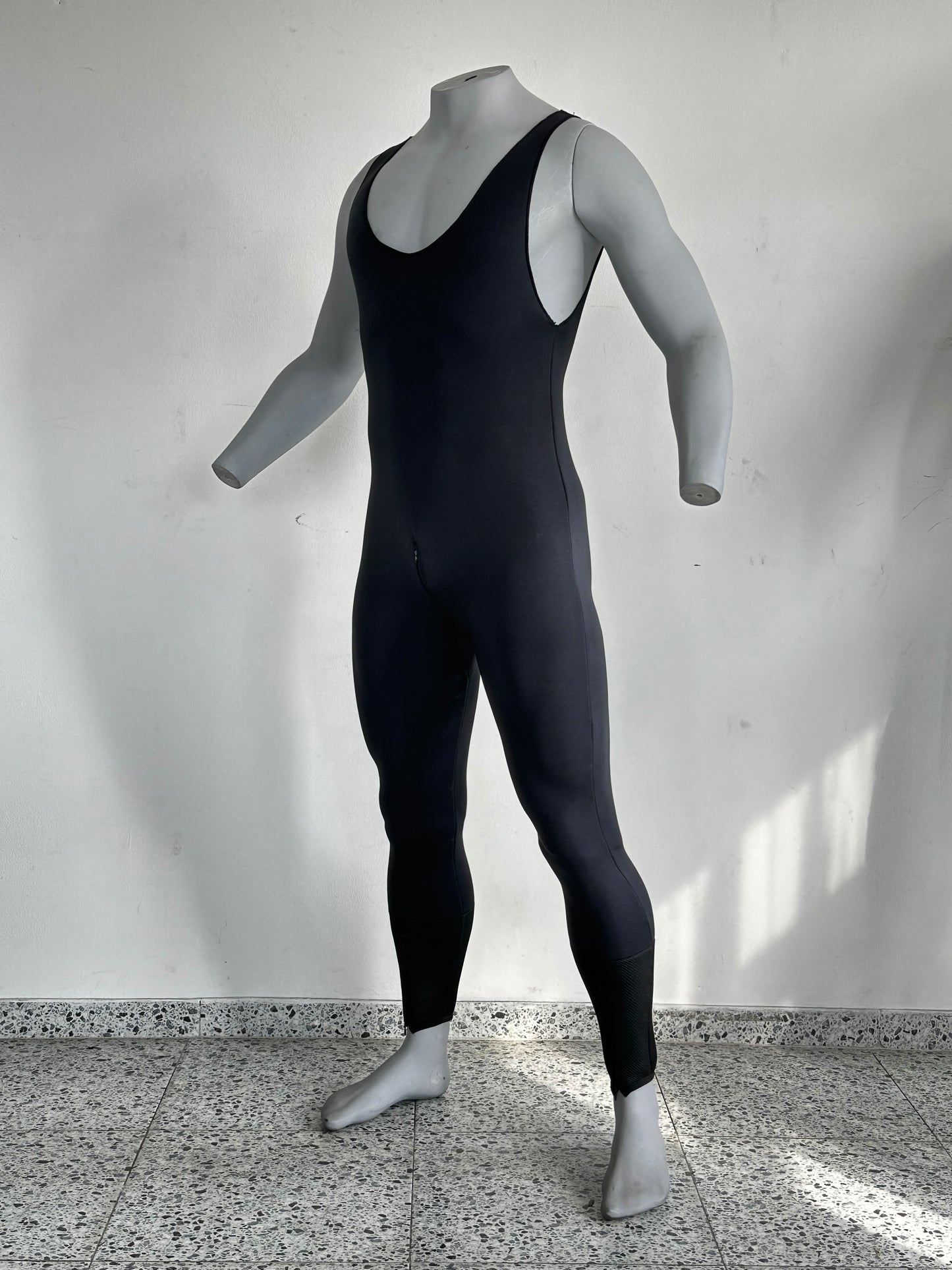 Begins under suit