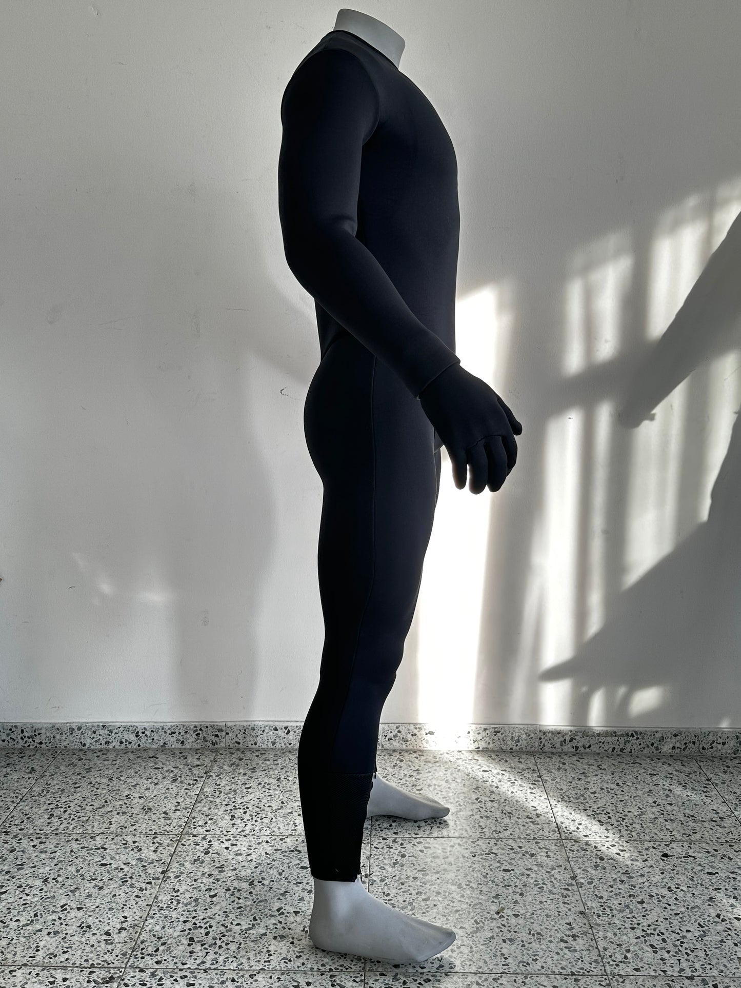 Begins under suit