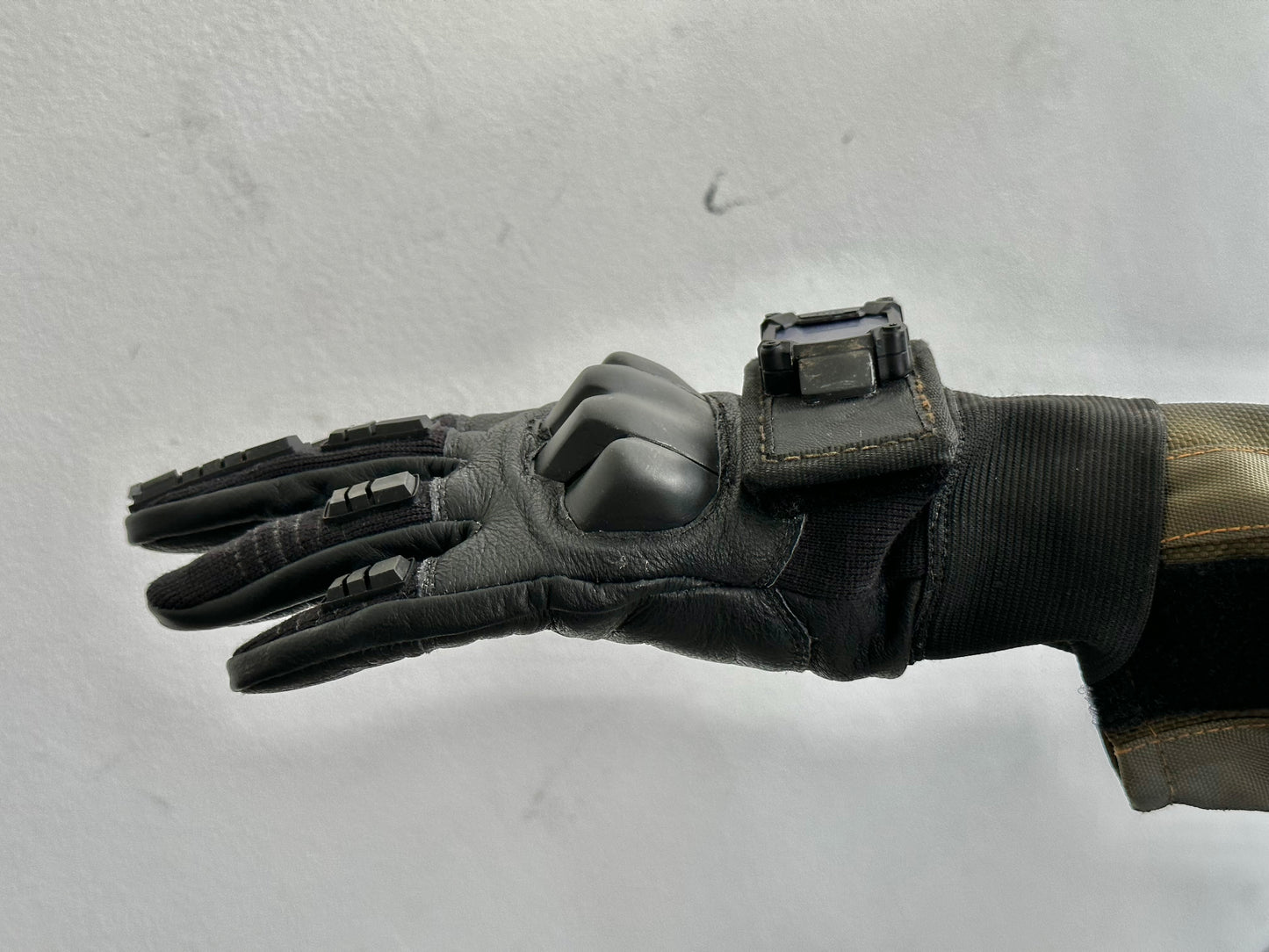 T.B.  Gloves with Communicator